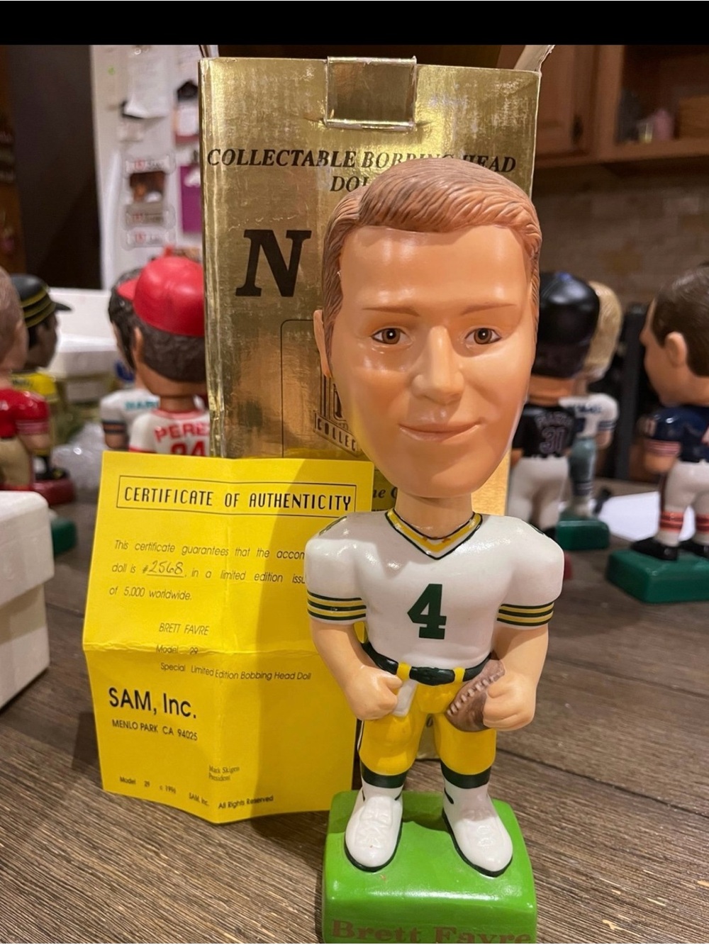 Brett Favre Bobblehead Sam’s Limited Edition #2,568/5,000 w COA